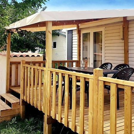 Camping Tikayan Felix De La Bastide Saint-Mitre-les-Remparts 外观 照片