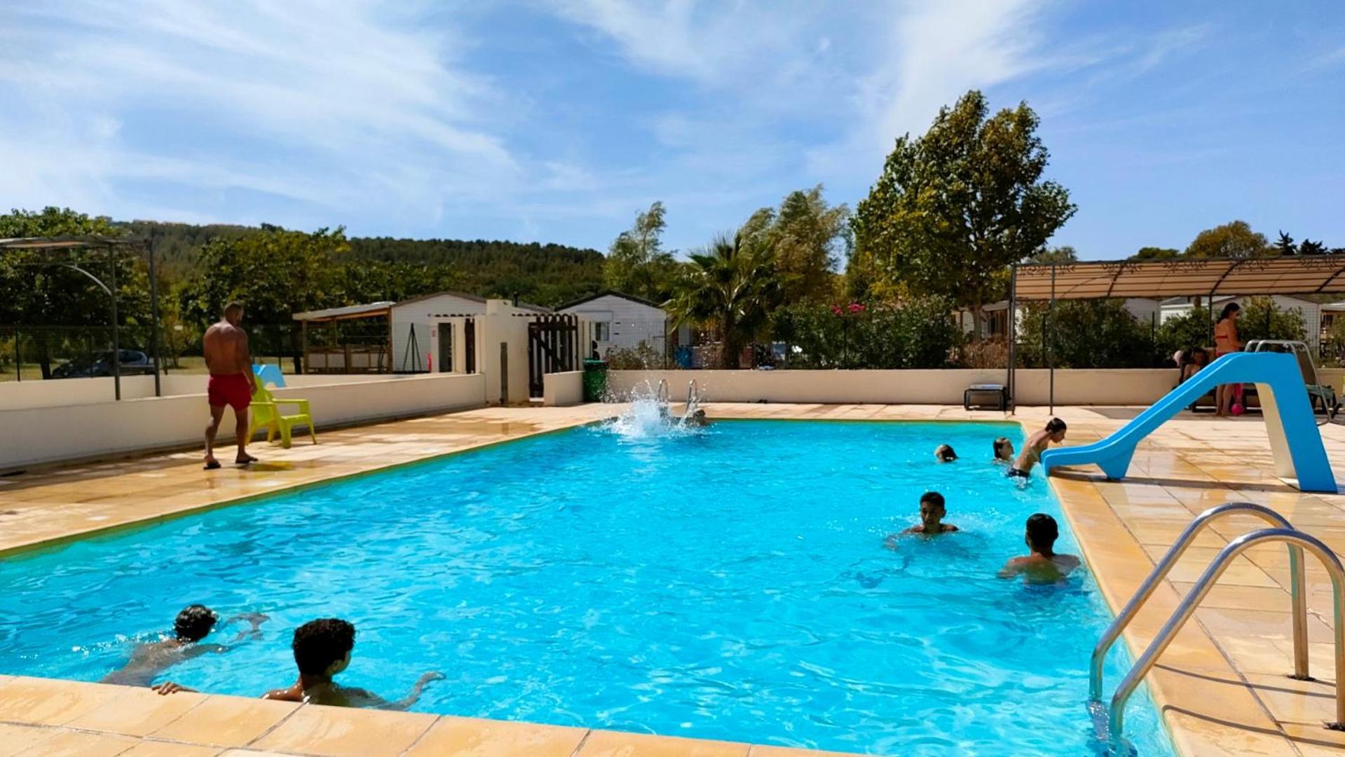Camping Tikayan Felix De La Bastide Saint-Mitre-les-Remparts 外观 照片