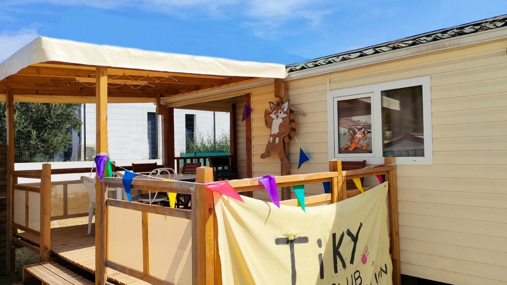 Camping Tikayan Felix De La Bastide Saint-Mitre-les-Remparts 外观 照片