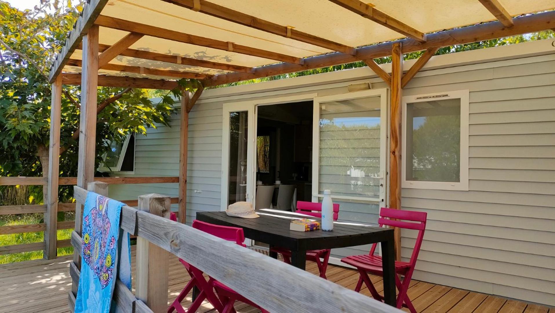 Camping Tikayan Felix De La Bastide Saint-Mitre-les-Remparts 外观 照片